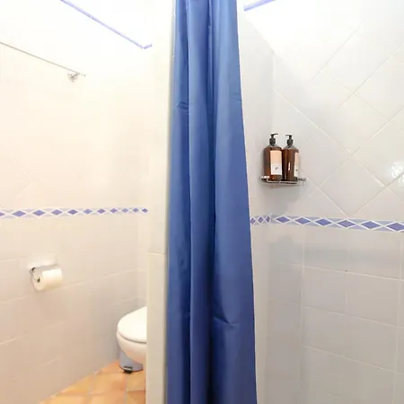 Magnifica En San Nicolas Con Piscina Privada Villa