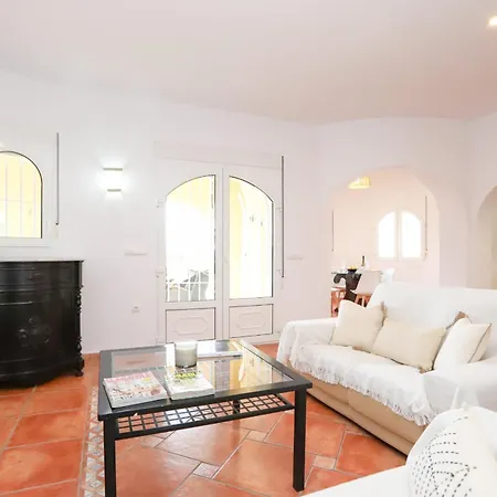 Villa Magnifica En San Nicolas Con Piscina Privada